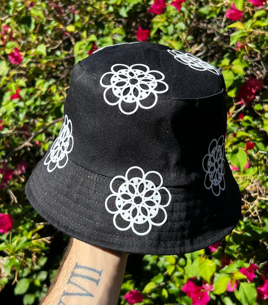 White Hllucn8 Flower Bucket Hat